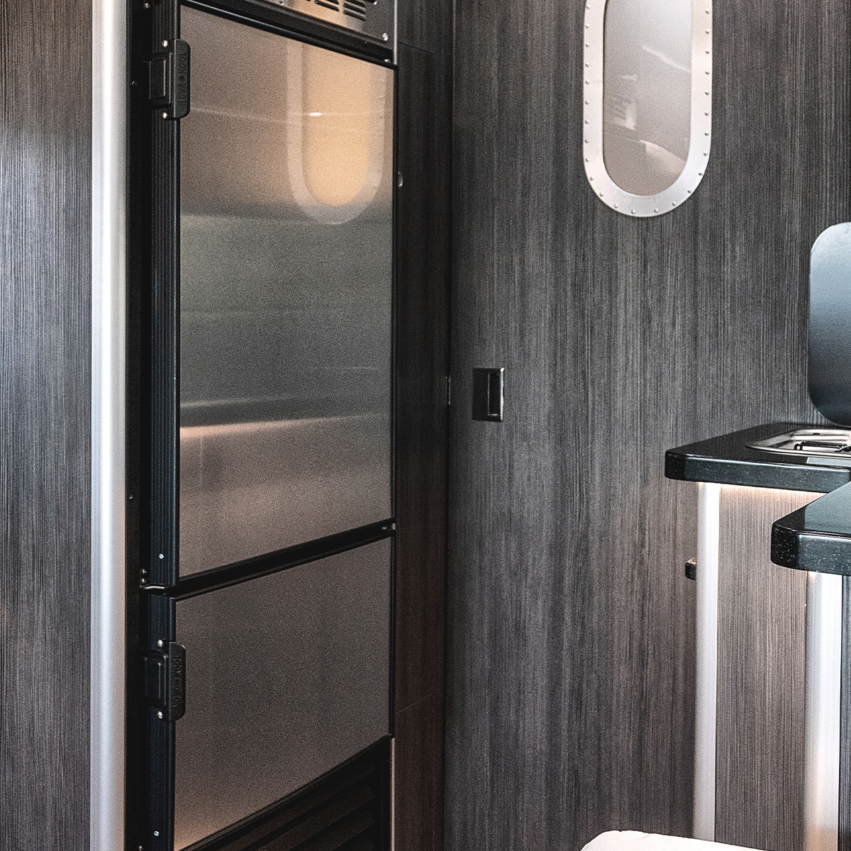 Image: 21-AIR-Blog-AtlasKitchen-8FridgeFreezer-Square.jpg