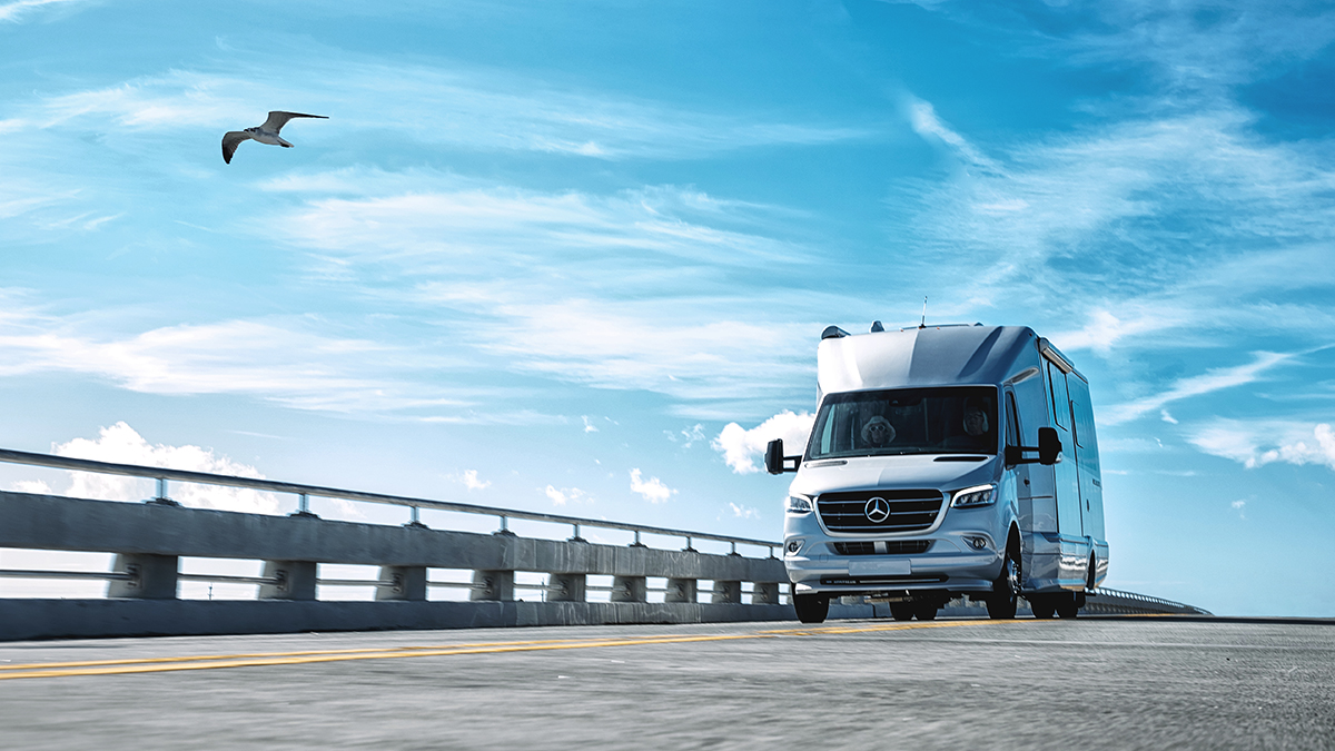 21-AIR-FinancalServices-MainPage-Image3-WarrantyServices