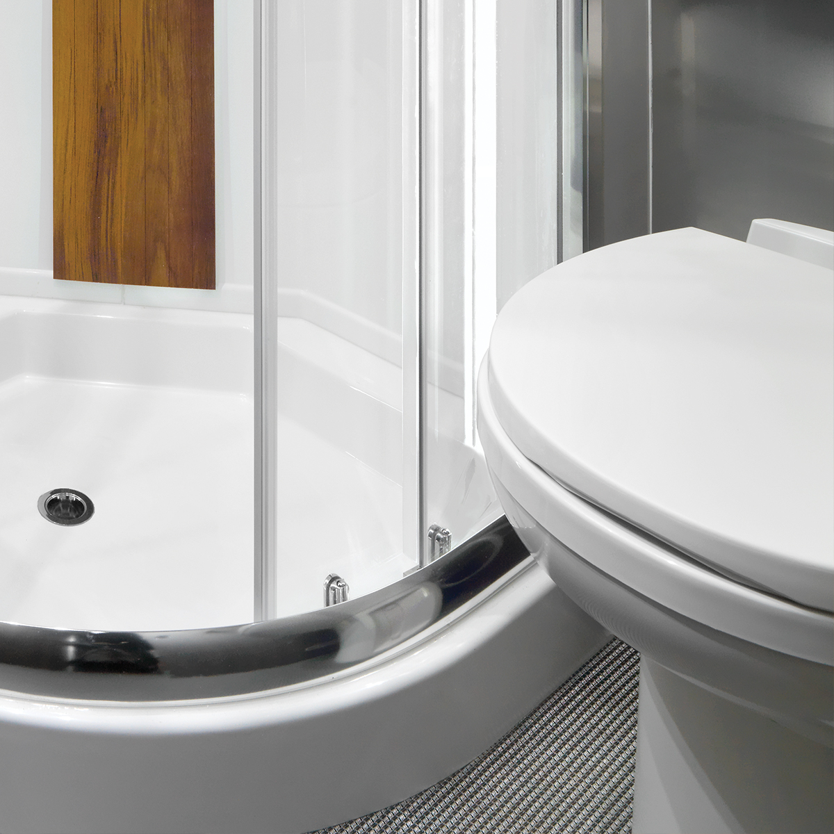 Image: 21-AIR-Blog-AtlasBathroom-Toilet.jpg