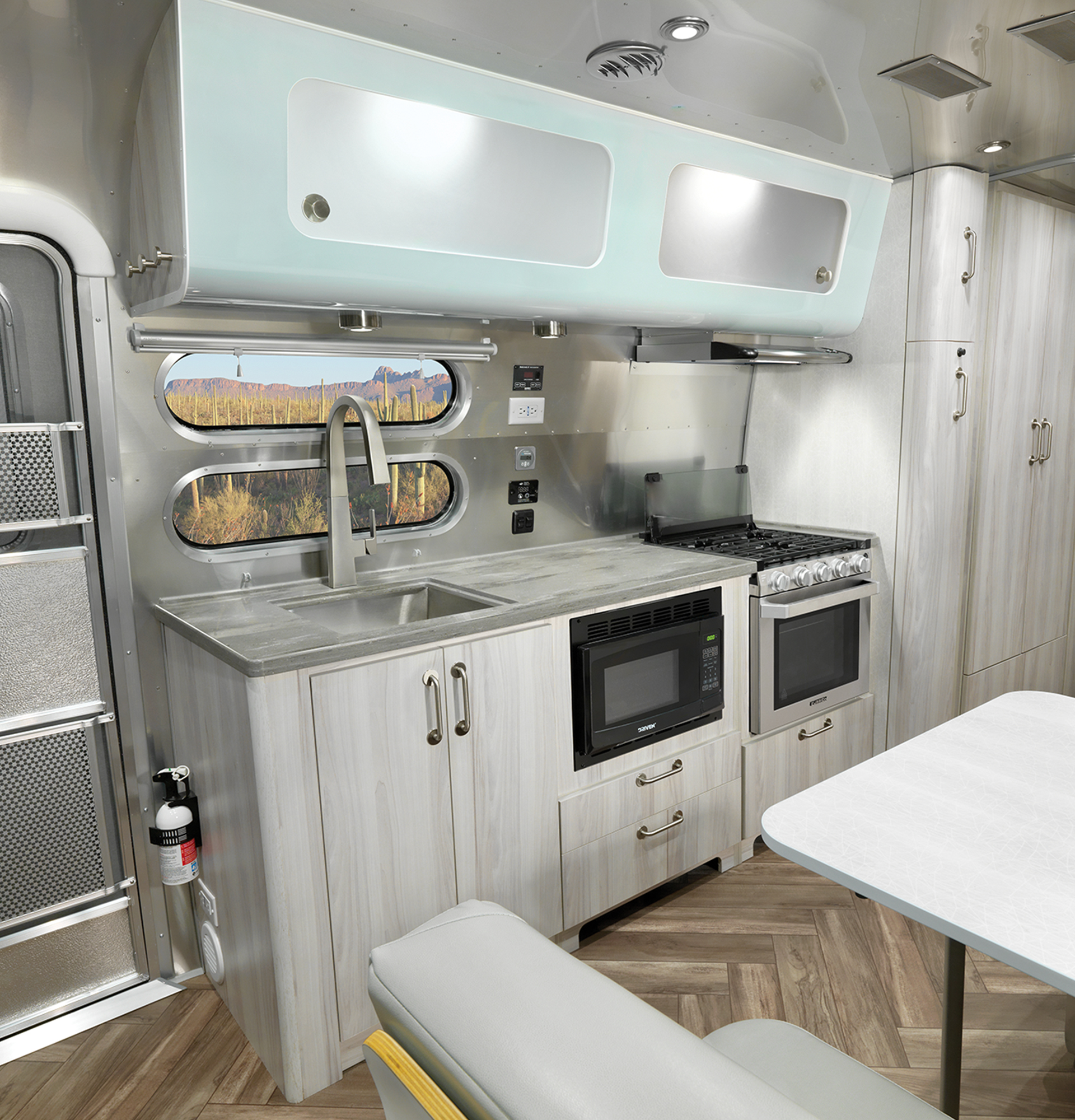 Airstream International 30B Travel Trailer RV