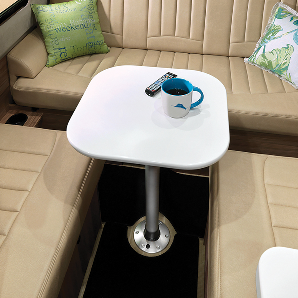 2020 Interstate Grand Tour Removable Table