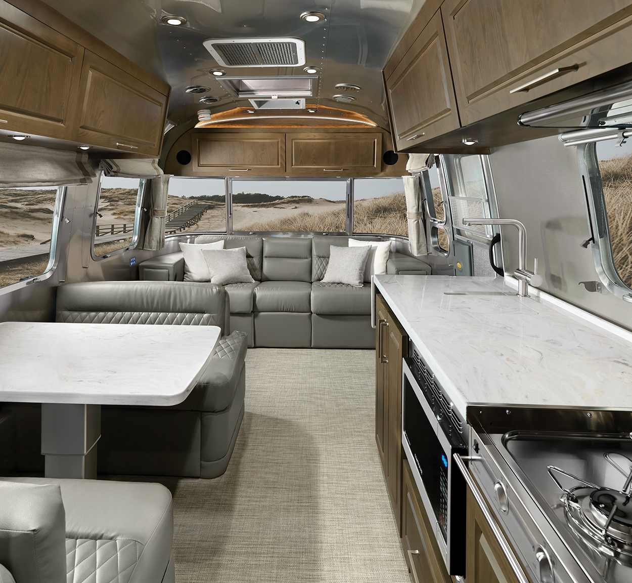 Airstream Classic Estate Brown