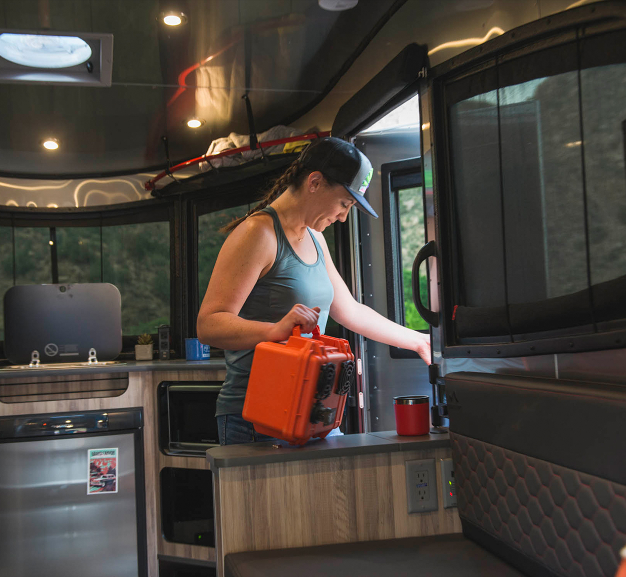 Her-Way-and-the-Highway-Preview-Iamge