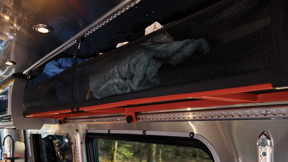 Image: AIR2121-Blog-InterstateXWalkthrough-25-AboveStorage.jpg