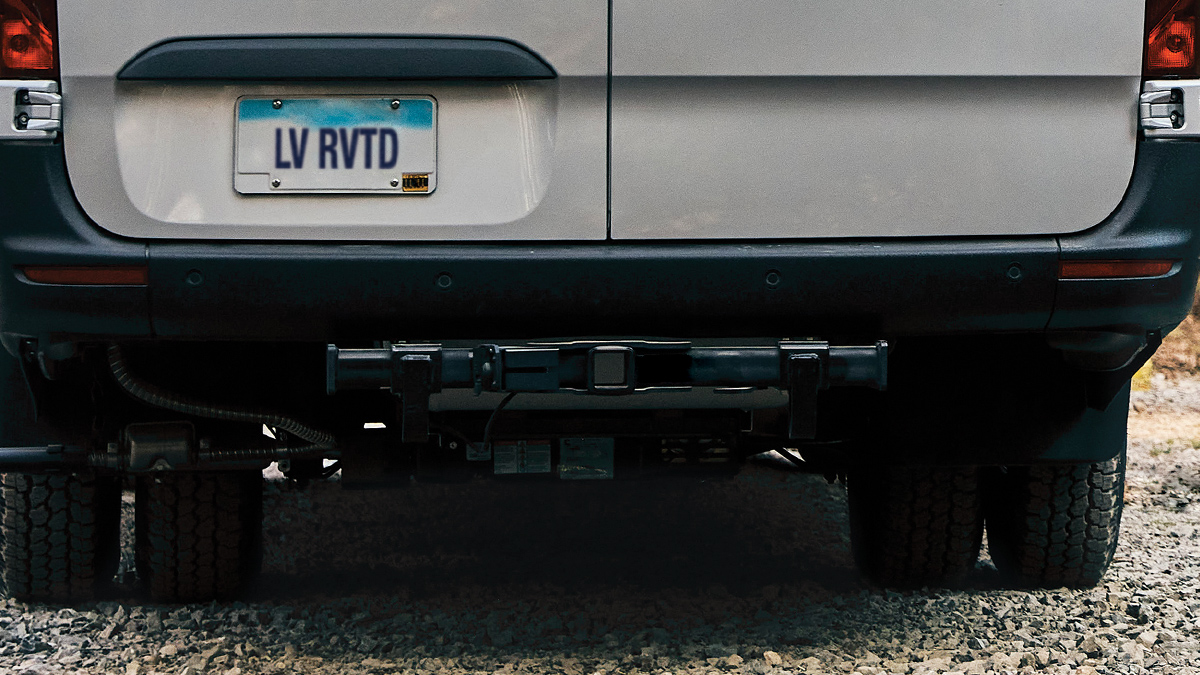 Image: AIR2121-Blog-InterstateXWalkthrough-6-RearHitchSensors.jpg