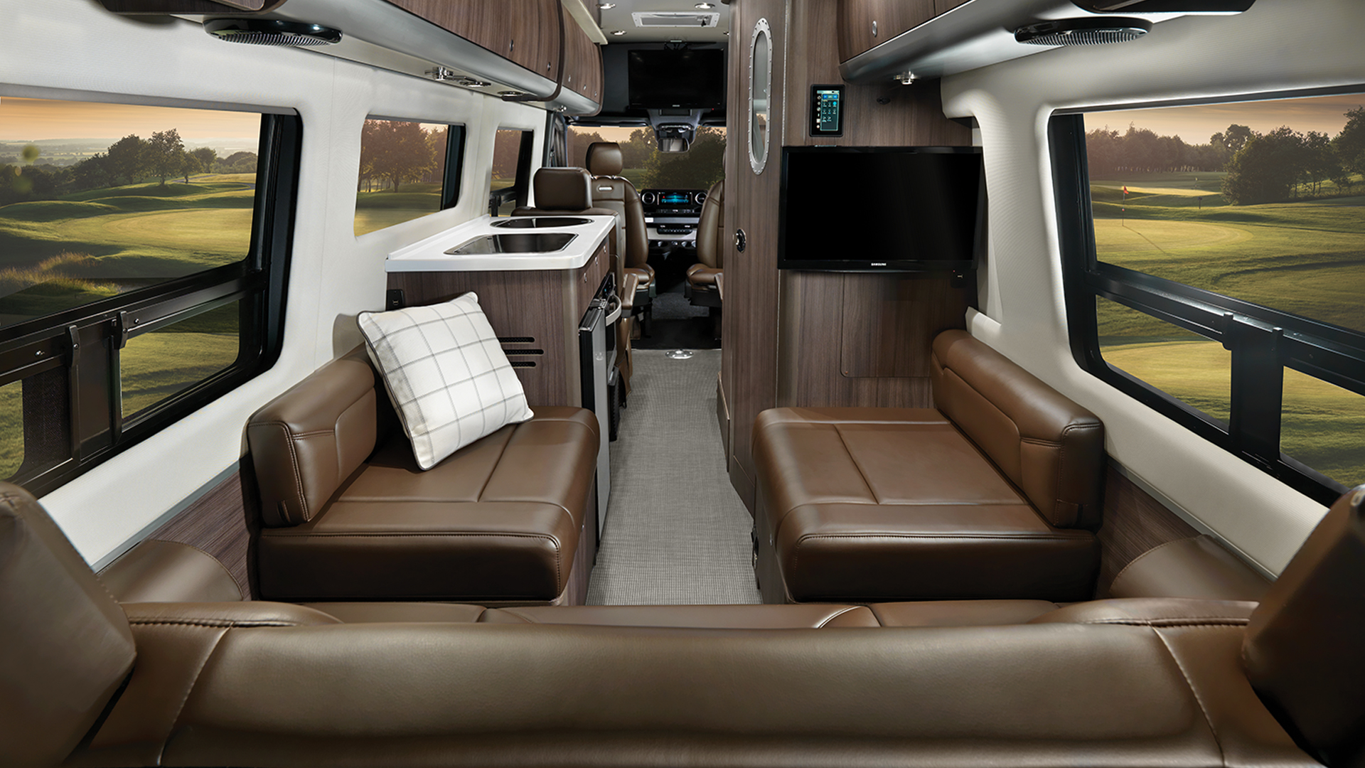 Interstate-24GL-Interior-Refined-Brown