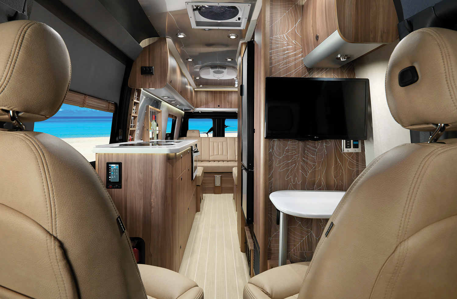 AIRMKT 2021 Interstate 24GT Tommy Bahama F2B 71066 WEB