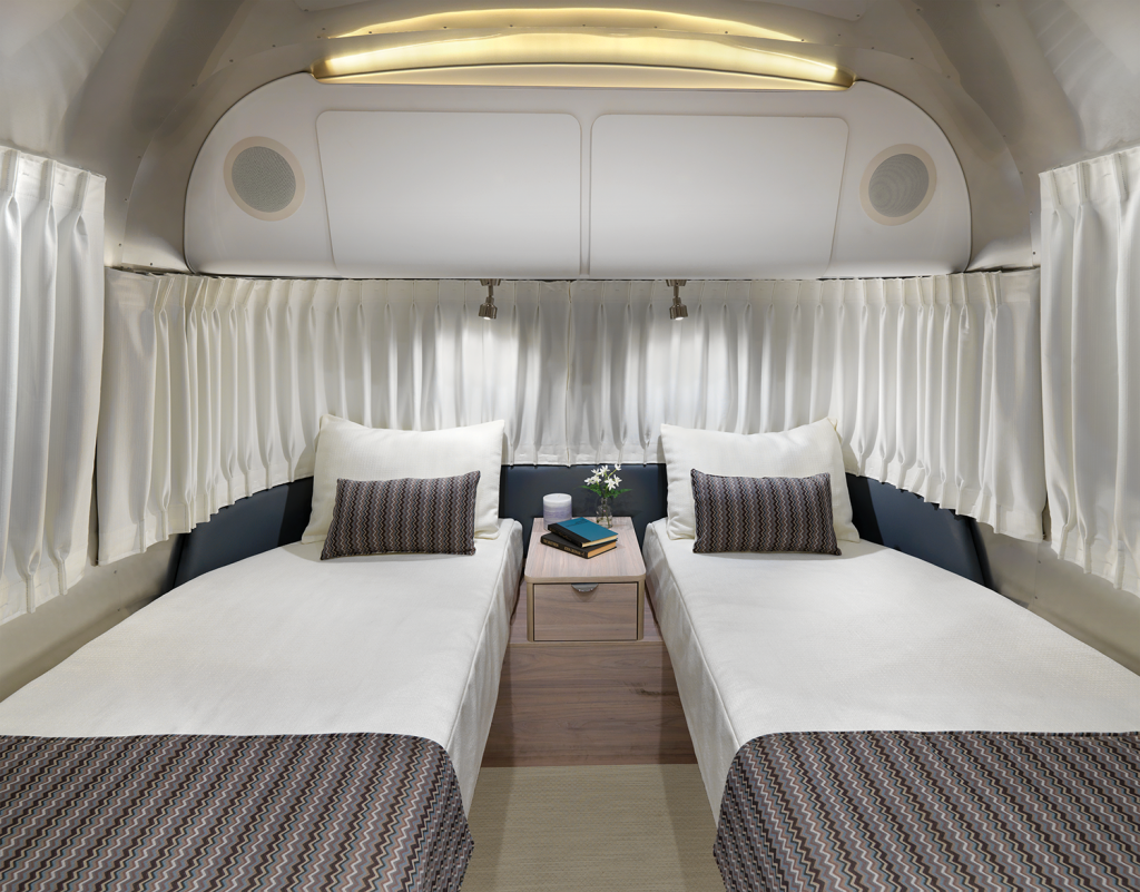 2020 Globetrotter 23 Twin Bedroom Natural Elm London Grey 54898 WEB