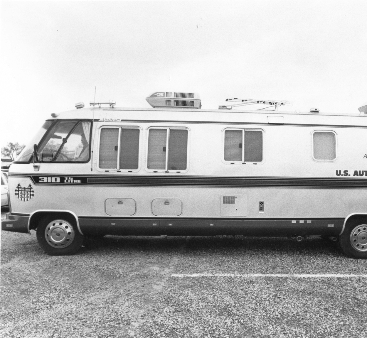 Airstream-Motorhome-Preview-Image