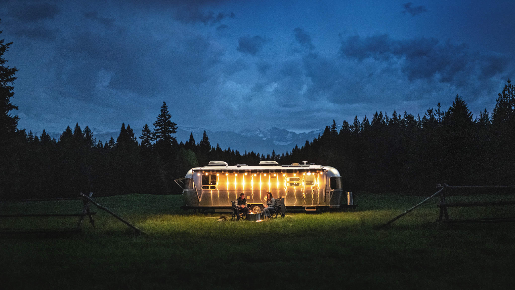 Airstream-Travel-Trailer-Model-Year-2023-Header