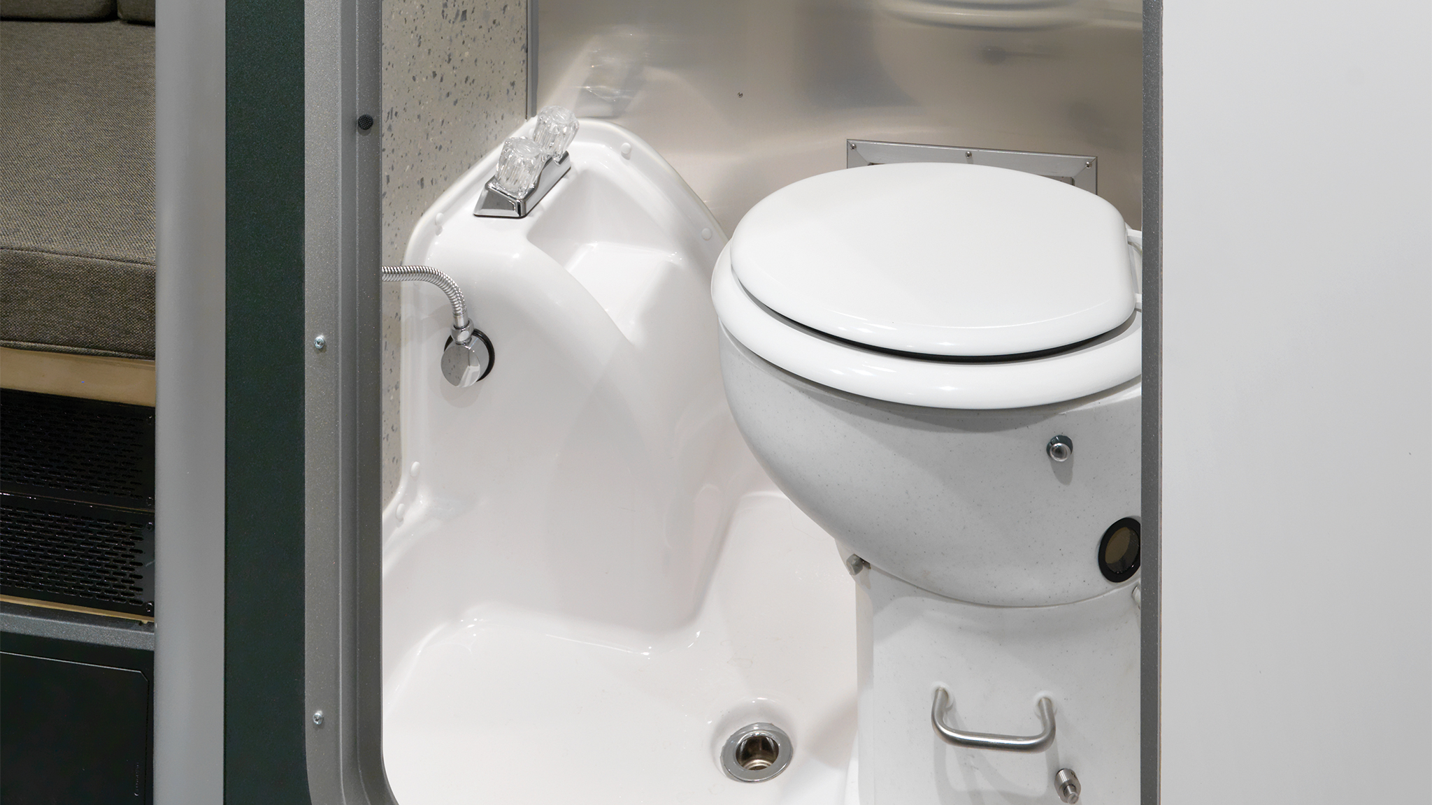 Composting-Toilet-option