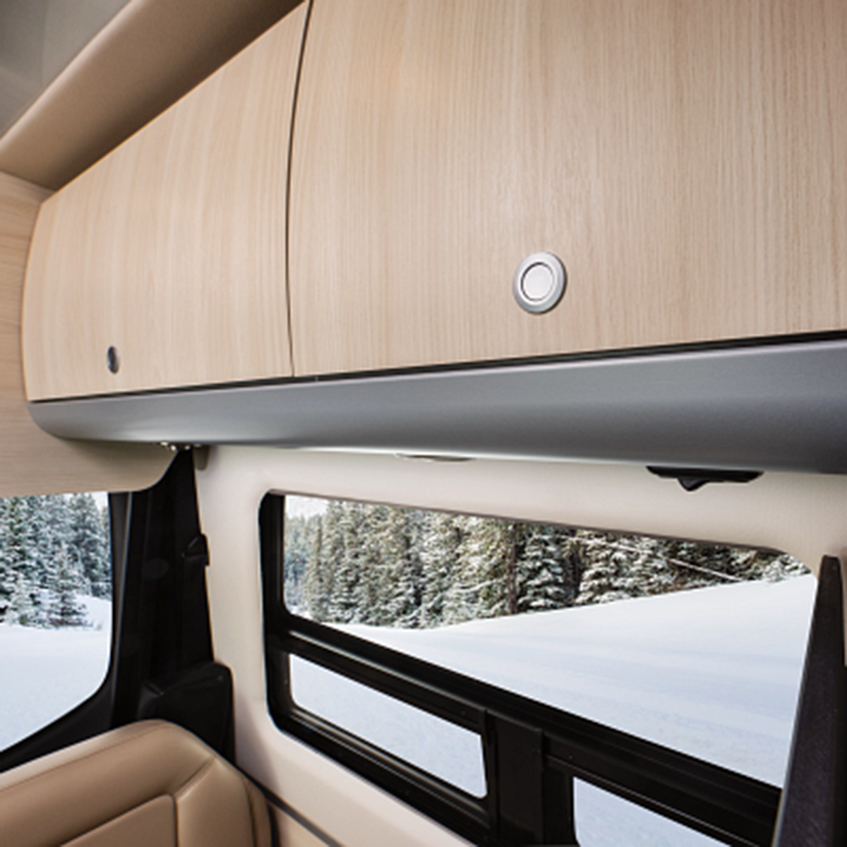 Interstate 19 Upper Cabinets in Classic Canyon Decor