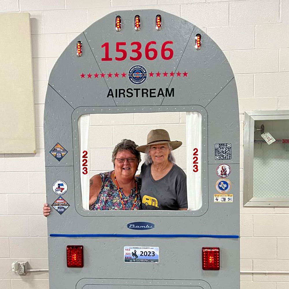 lynda-gammage-airstream-her-way-and-the-highway-square