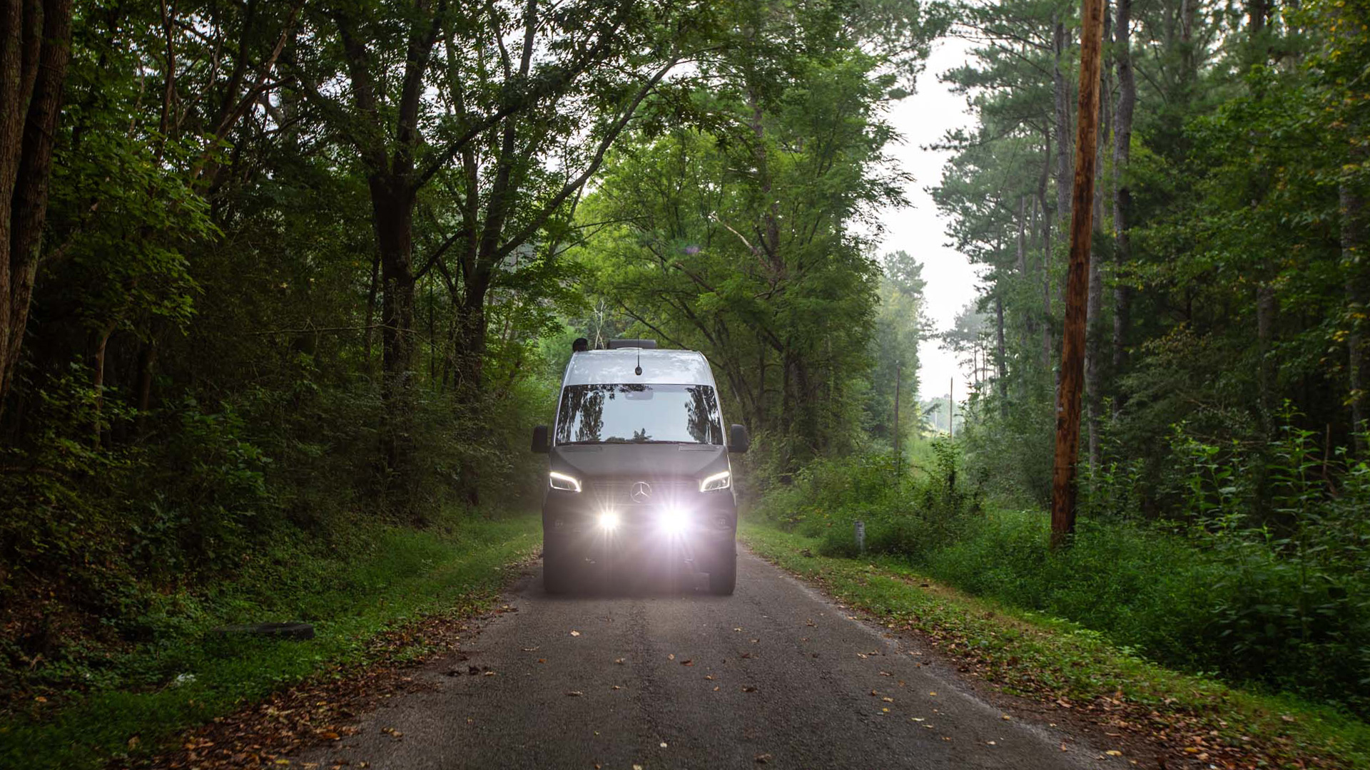 airstream-interstate-19x-adventure-van