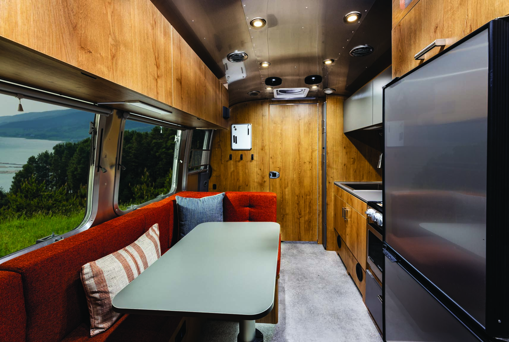 AIRMKT 2025 Trade Wind 23 Orange PRINT