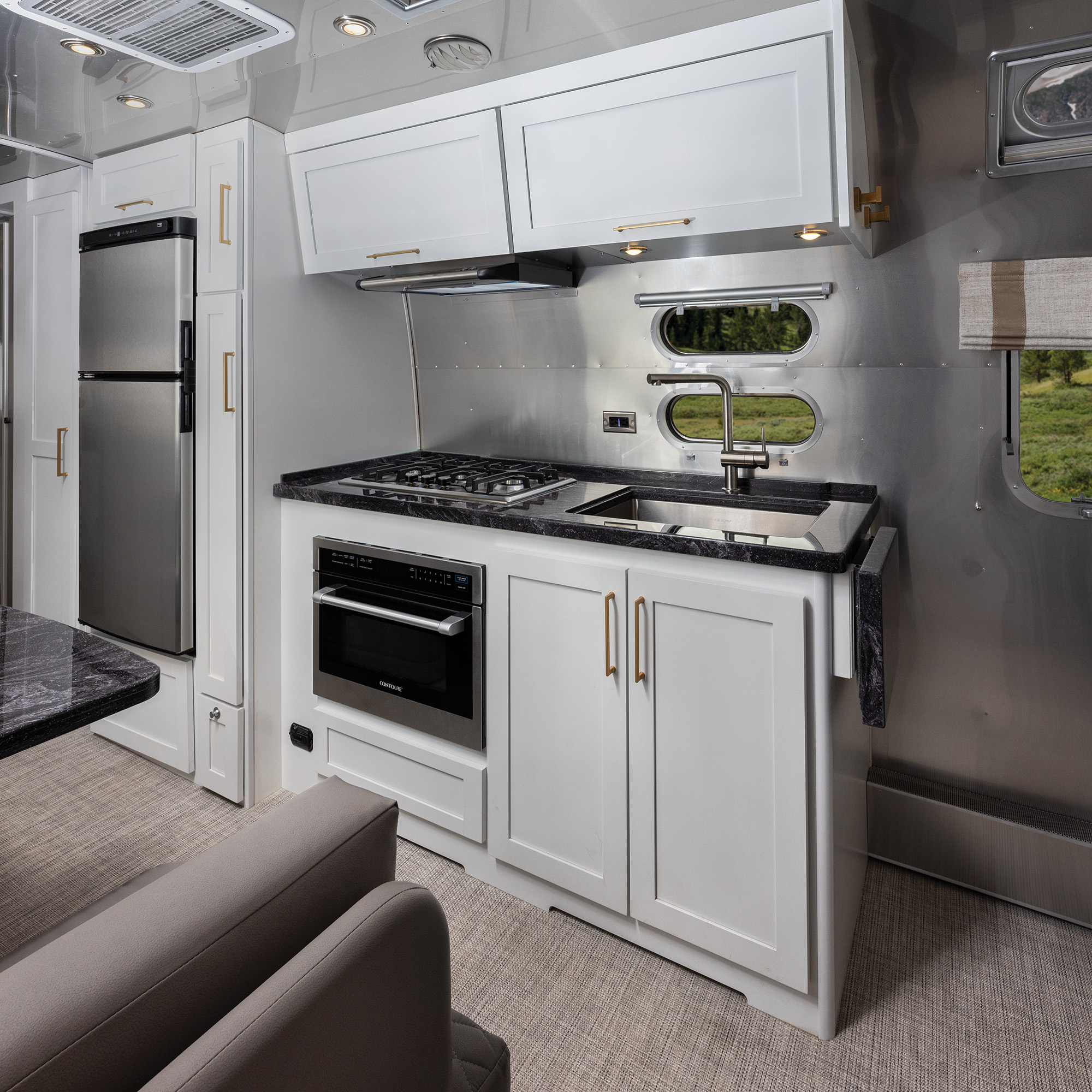 AIRMKT 2025 Classic 28RB Poper Kitchen