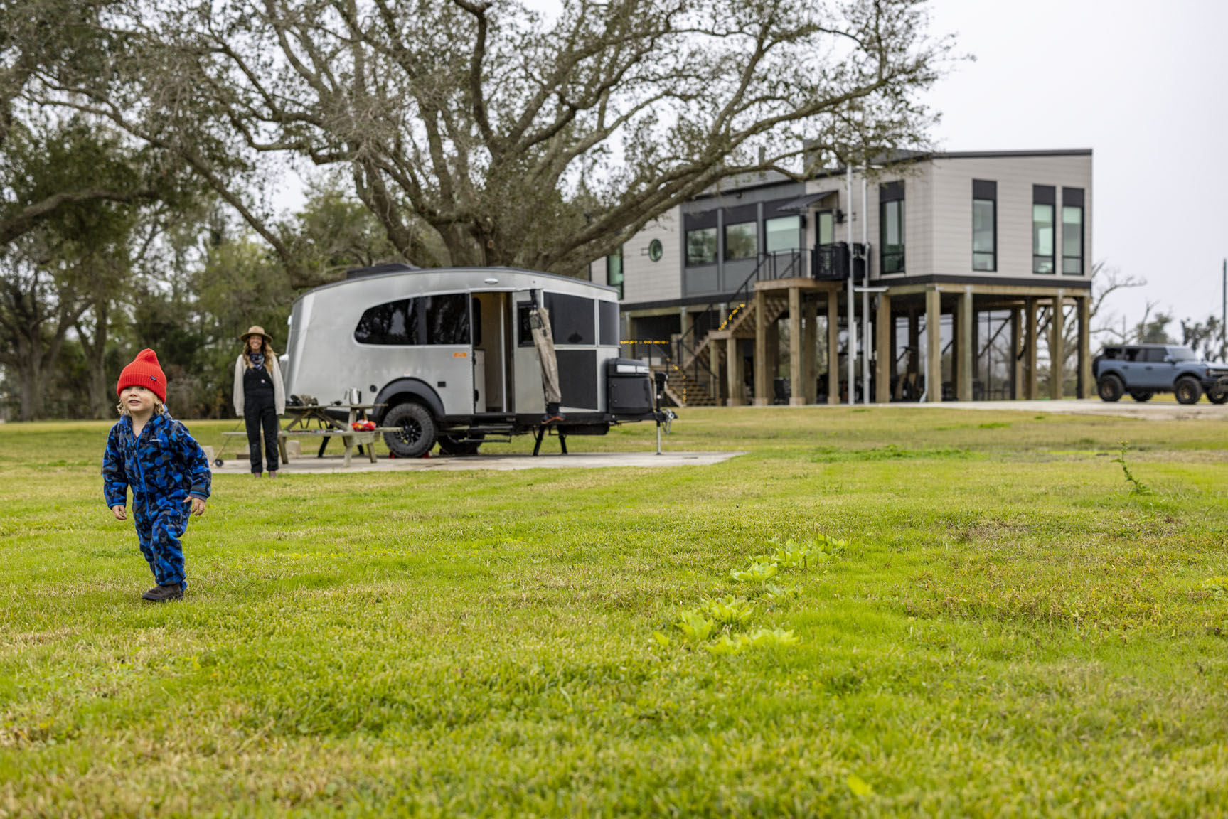 airstream basecamp xe 6