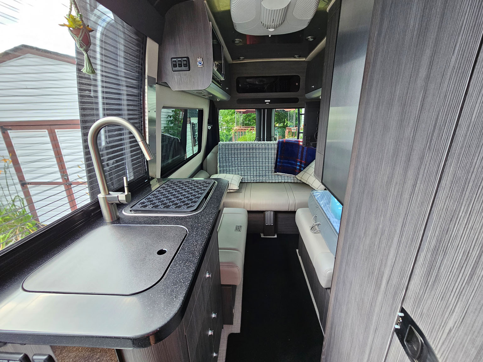 airstream interstate 19 best in class guide maria kacavas 9