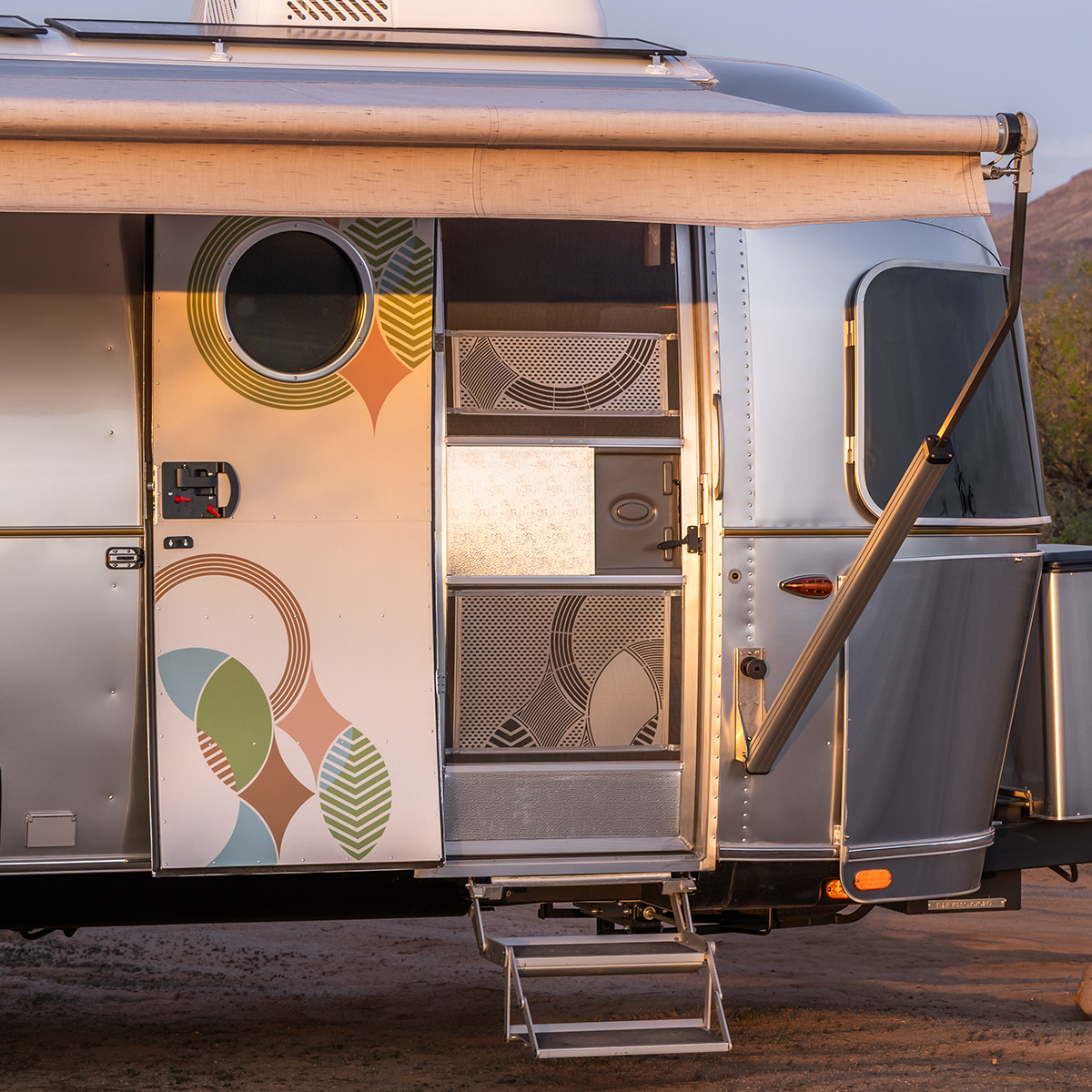 AIRMKT 2025 FLW Feature Grid (5)