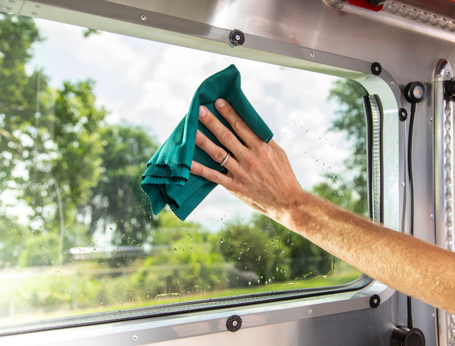 airstream beginner's guide interior cleaning