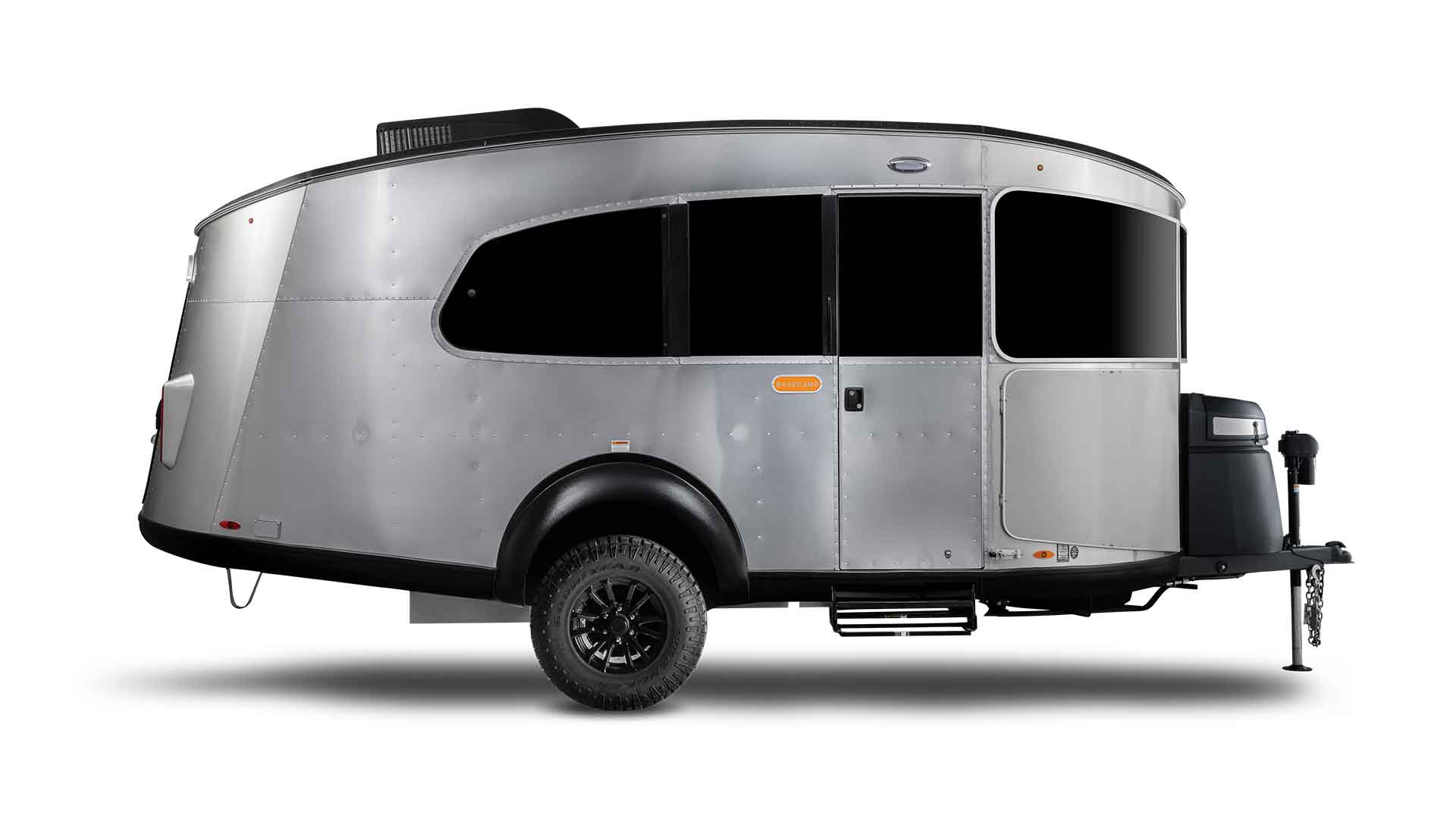 Basecamp-Exterior-Studio-Curbside