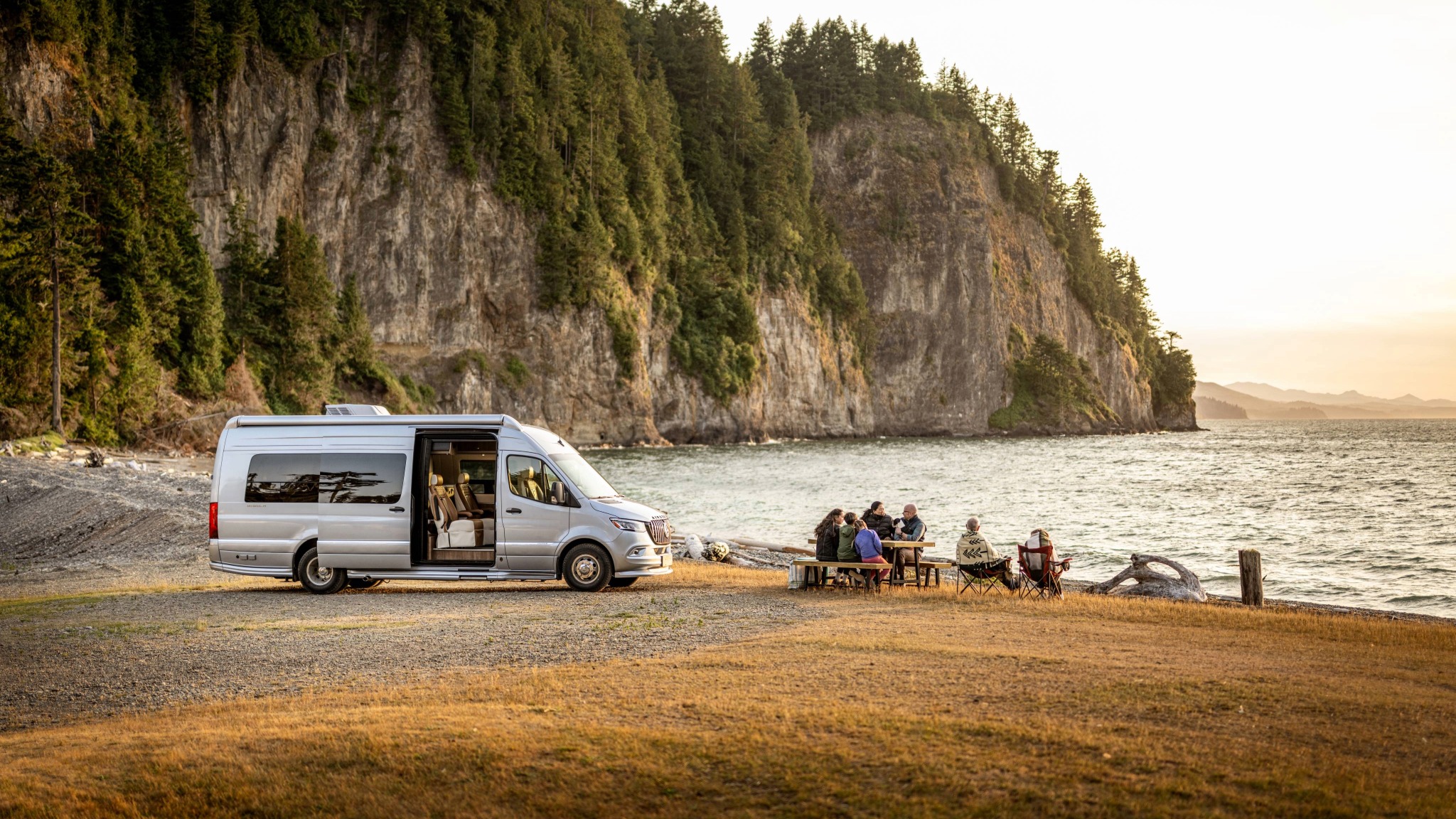 Airstream Touring Coach Interstate 24GL