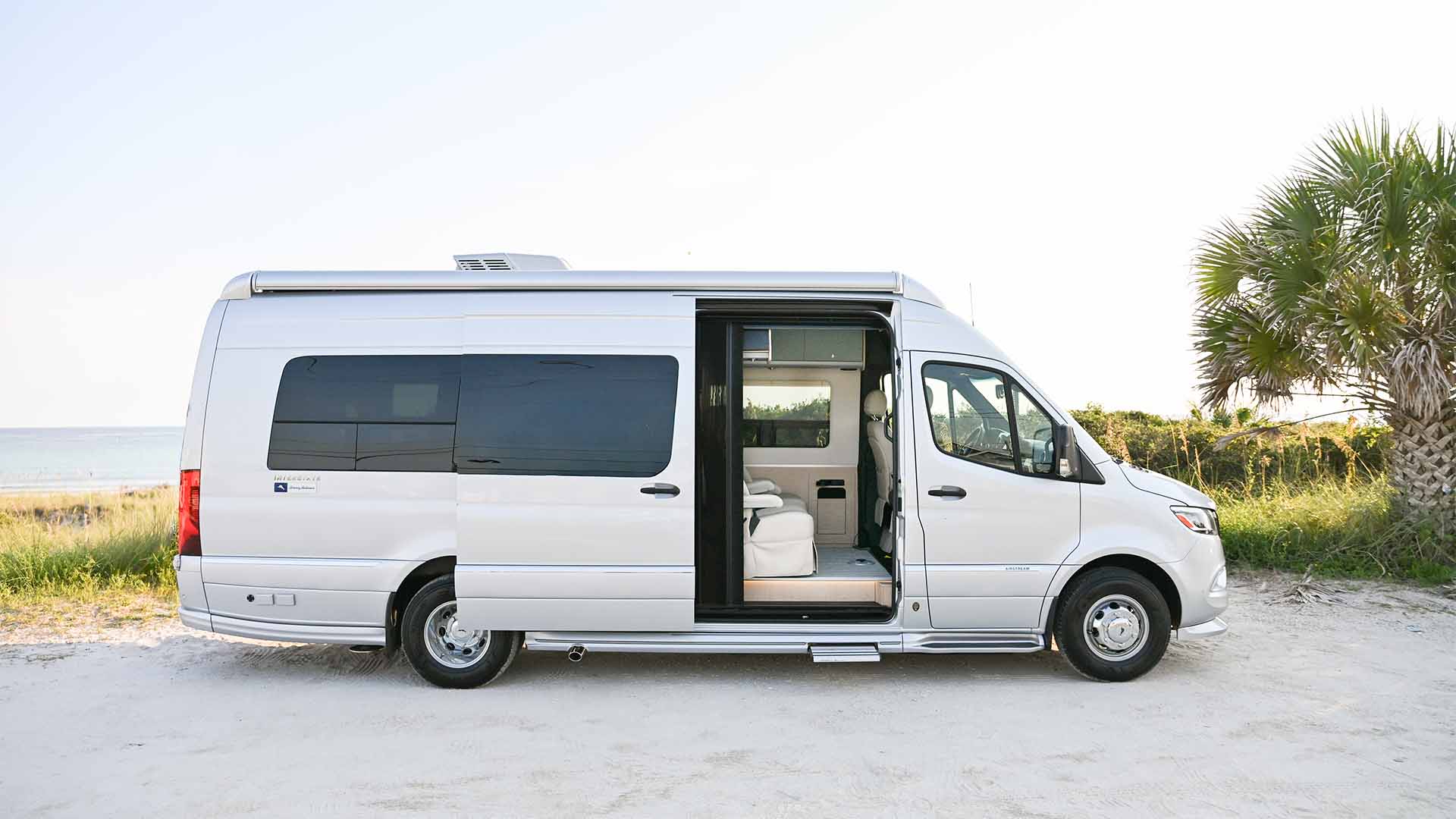 24GL Exterior Gallery 1920x1080 (2)