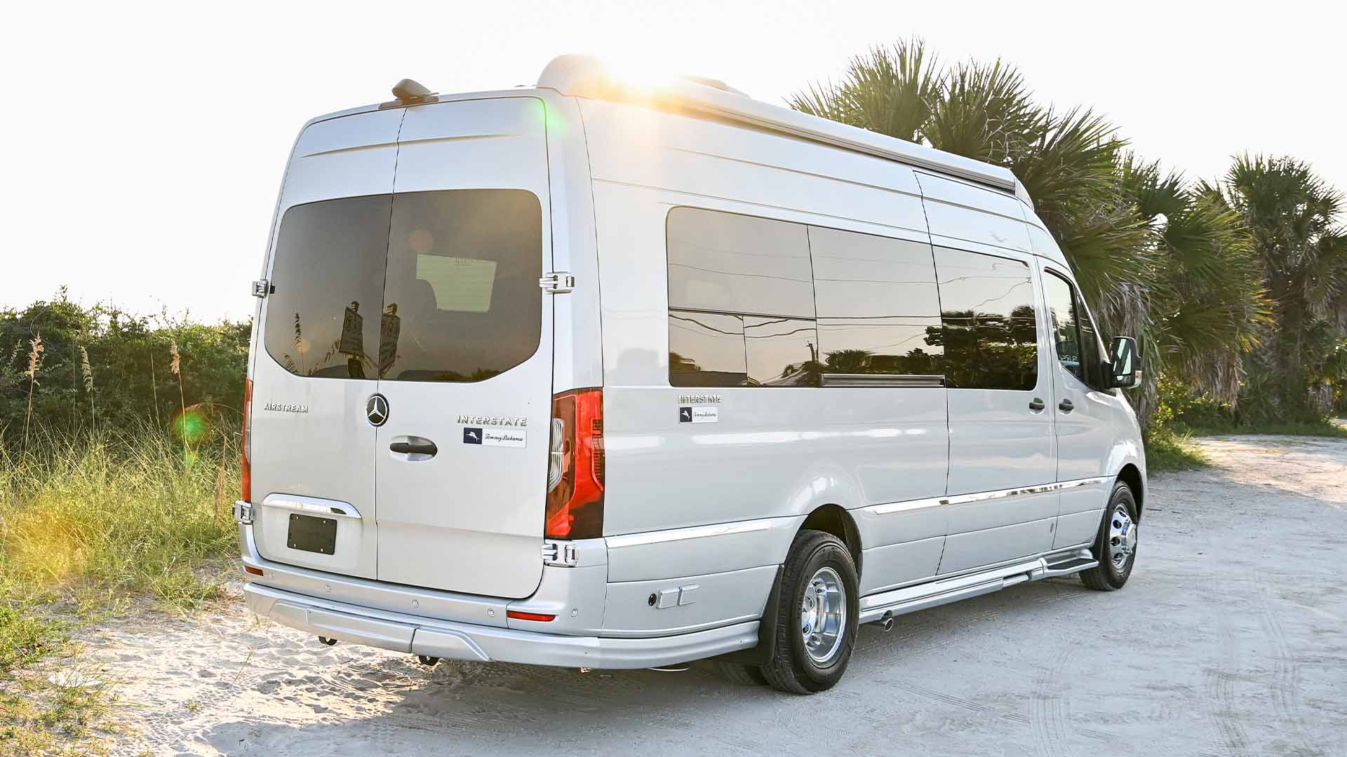 AWD 24GL Rear Angle Wheels 1920x1080