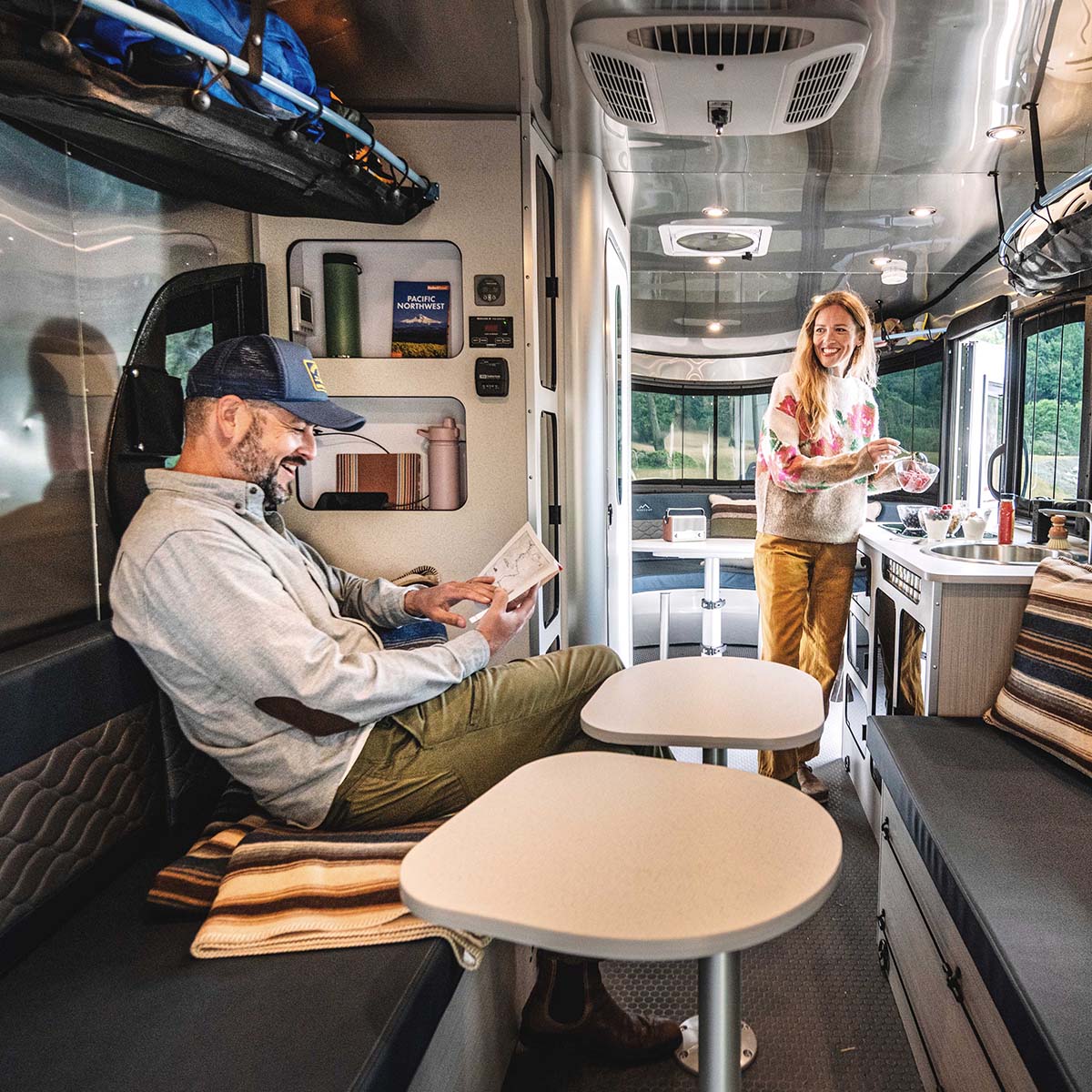 Basecamp Mobile Workstation 1200x1200