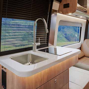 Floor Plan Hot Spot 360x360 19GT AR Galley