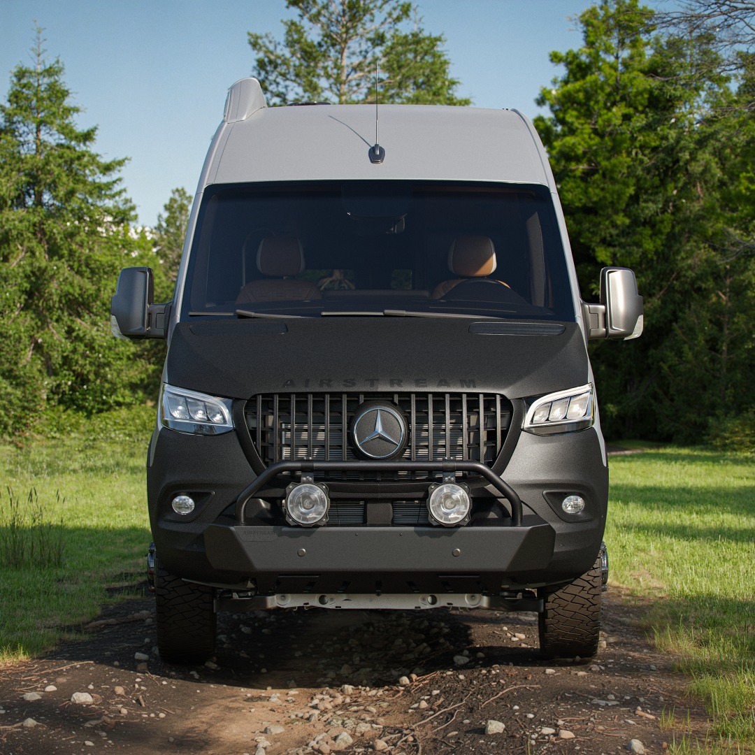Front exterior view of Airstreams Interstate 24GTX Touring Coach