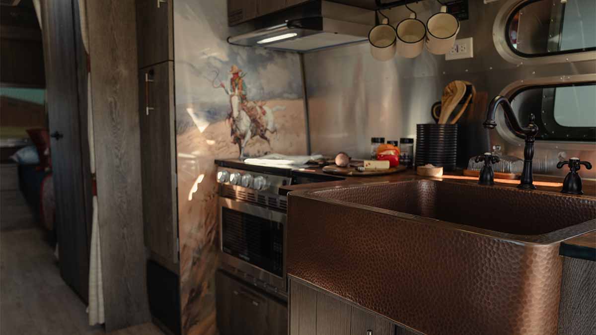 Feature Rectangle 1200x675Stetson