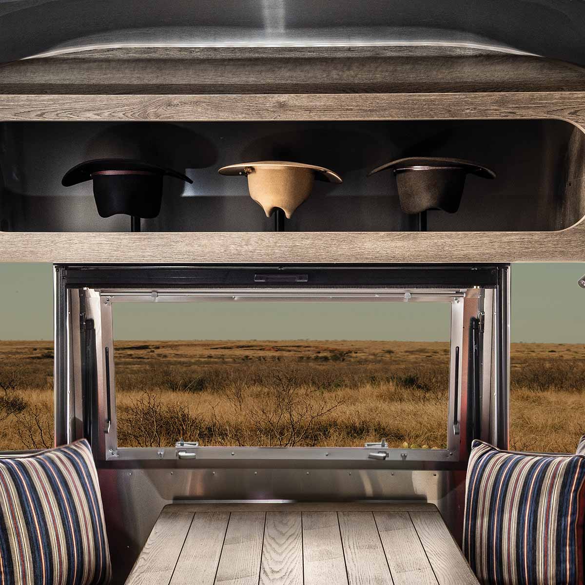 Keep Exploring 1200x1200 6Stetson