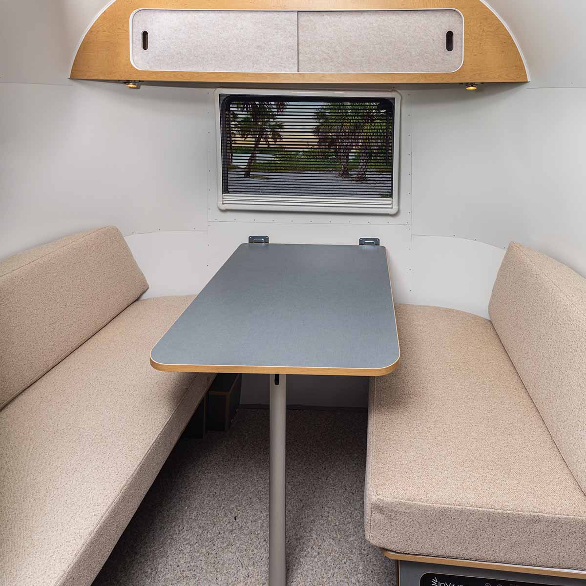 Interior Decor 1200x1200 DesktopWT22RB