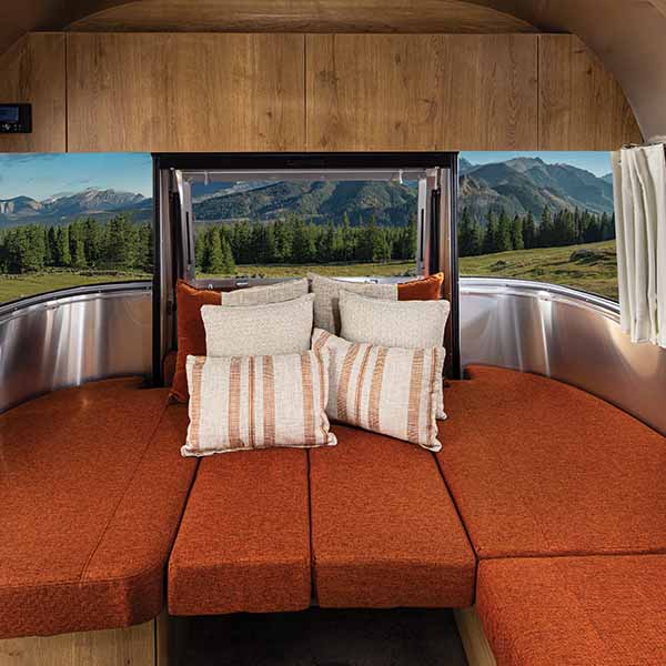 Interior Hot Spot 2TW27RB