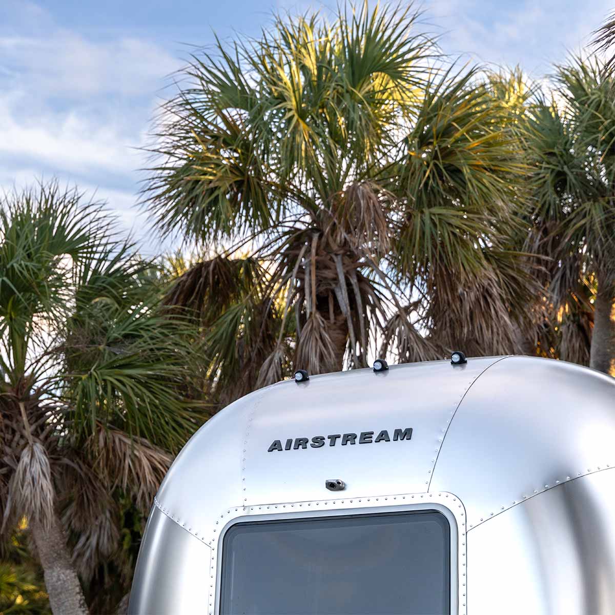 Keep Exploring 1200x1200 7WT22RB