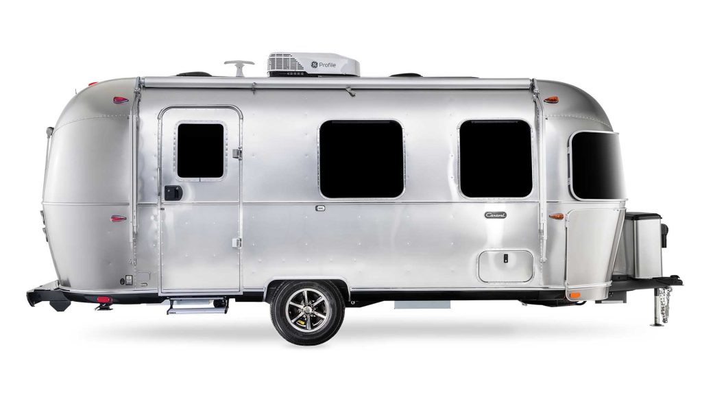 airstream caravel travel trailer _0004_AIRMKT 2025 Caravel FB Curbside PRINT
