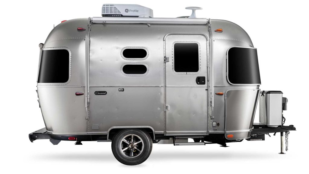 airstream caravel travel trailer _0005_AIRMKT 2025 Caravel 16RB Curbside PRINT