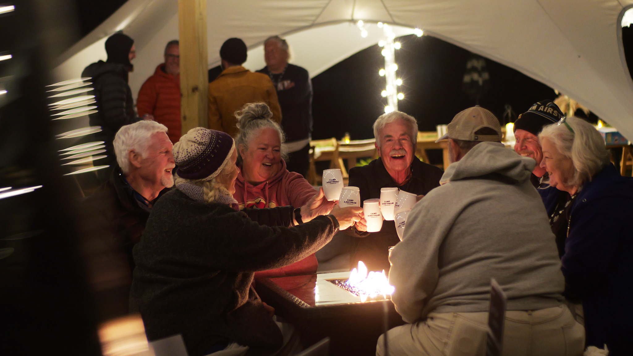 camp-airstream-nashville-campfire-RETOUCH